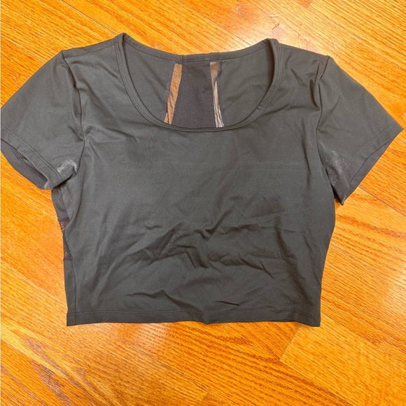 Tops - Black Women's Scoop Neck Crop Top